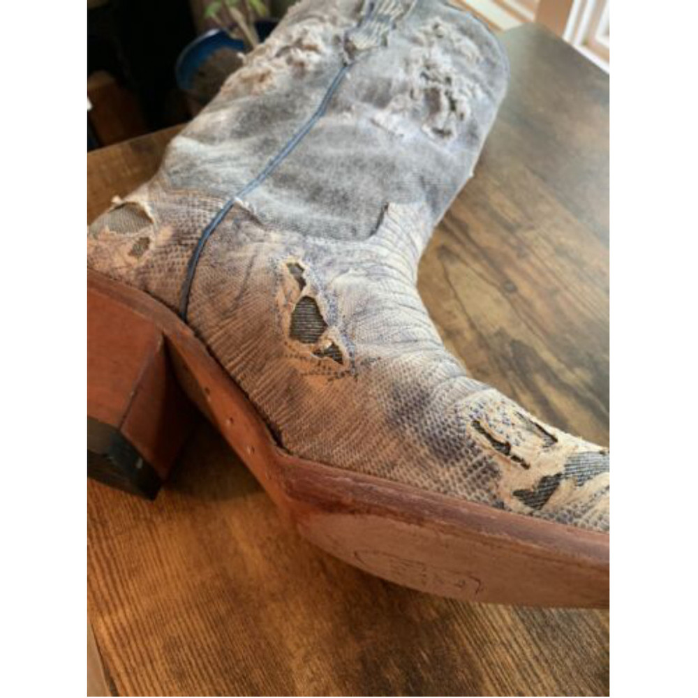 Dan Post Women’s Denim And Lizard Distressed Cowboy Boots Size 7.5 - Picture 10 of 15